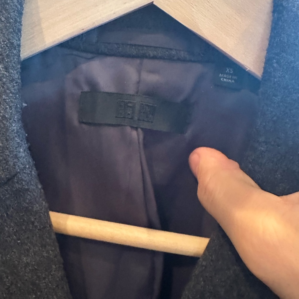 Uniqlo Men's Dark Gray Trench Coat View 2